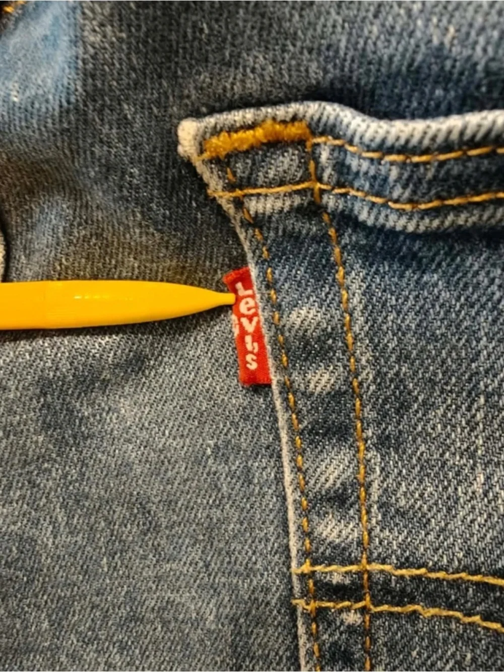 Levis slim fit